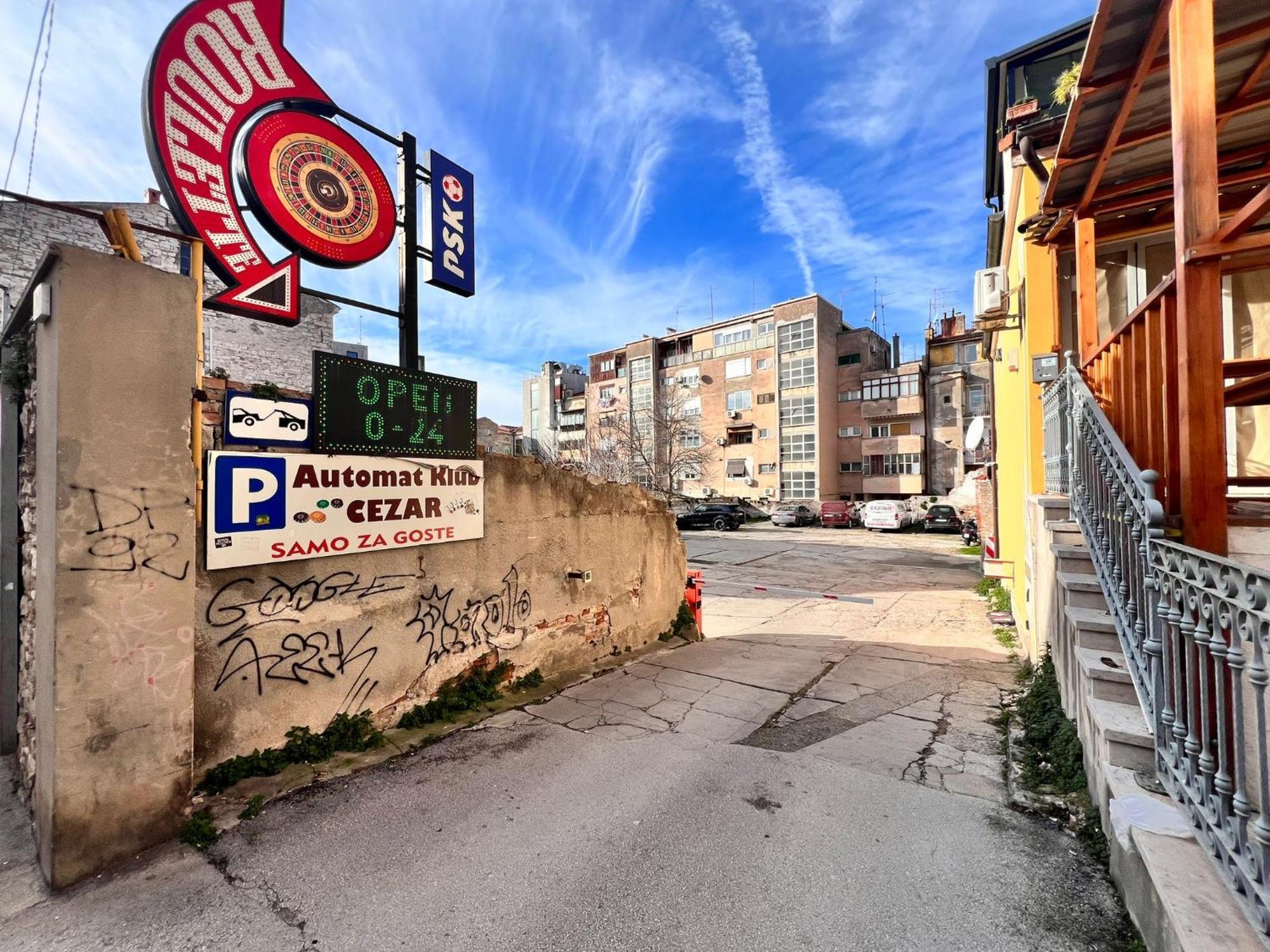Arta Center Ii - With Private Parking Apartmán Pula