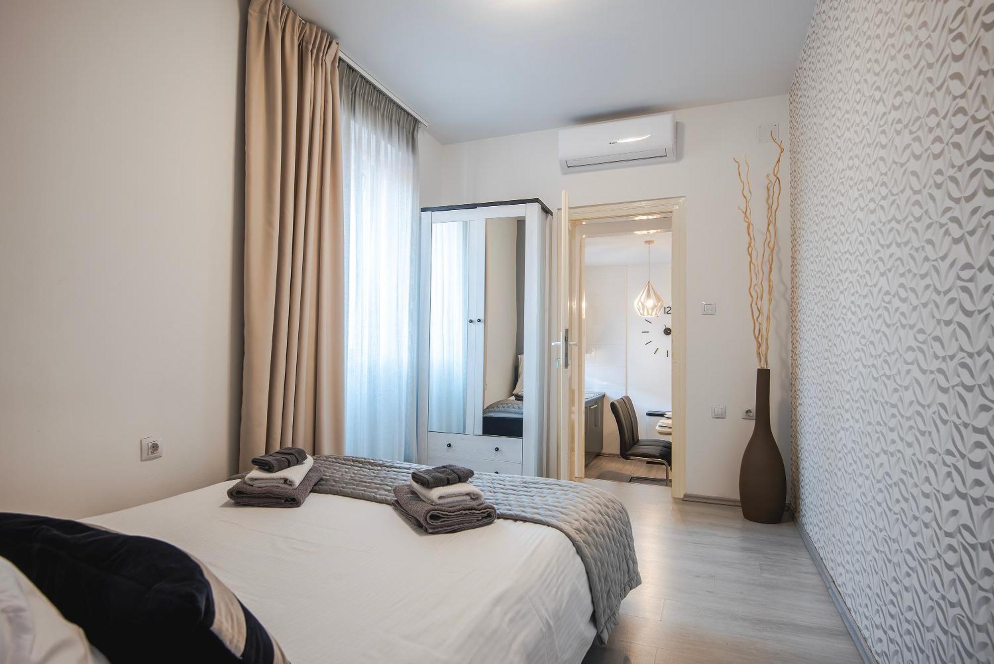 Apartmán Arta Center Ii - With Private Parking *